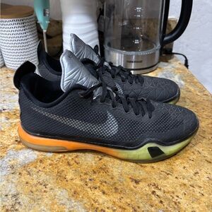 Nike Kobe 10 all star size 7